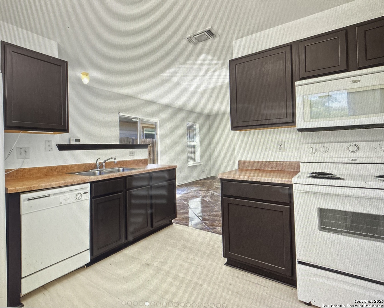 2414 Mission Court San Antonio TX 78223