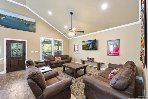 198 River Villas Court New Braunfels TX 78132