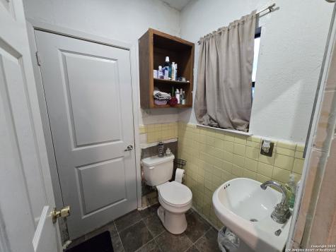 1806 Santa Anna Street San Antonio TX 78201
