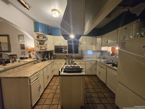 1806 Santa Anna Street San Antonio TX 78201