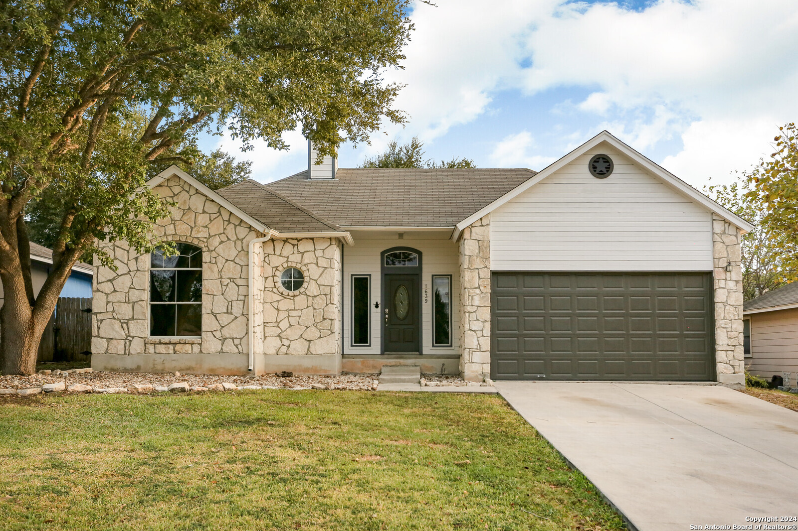 1639 Sunshine Peak New Braunfels TX 78130