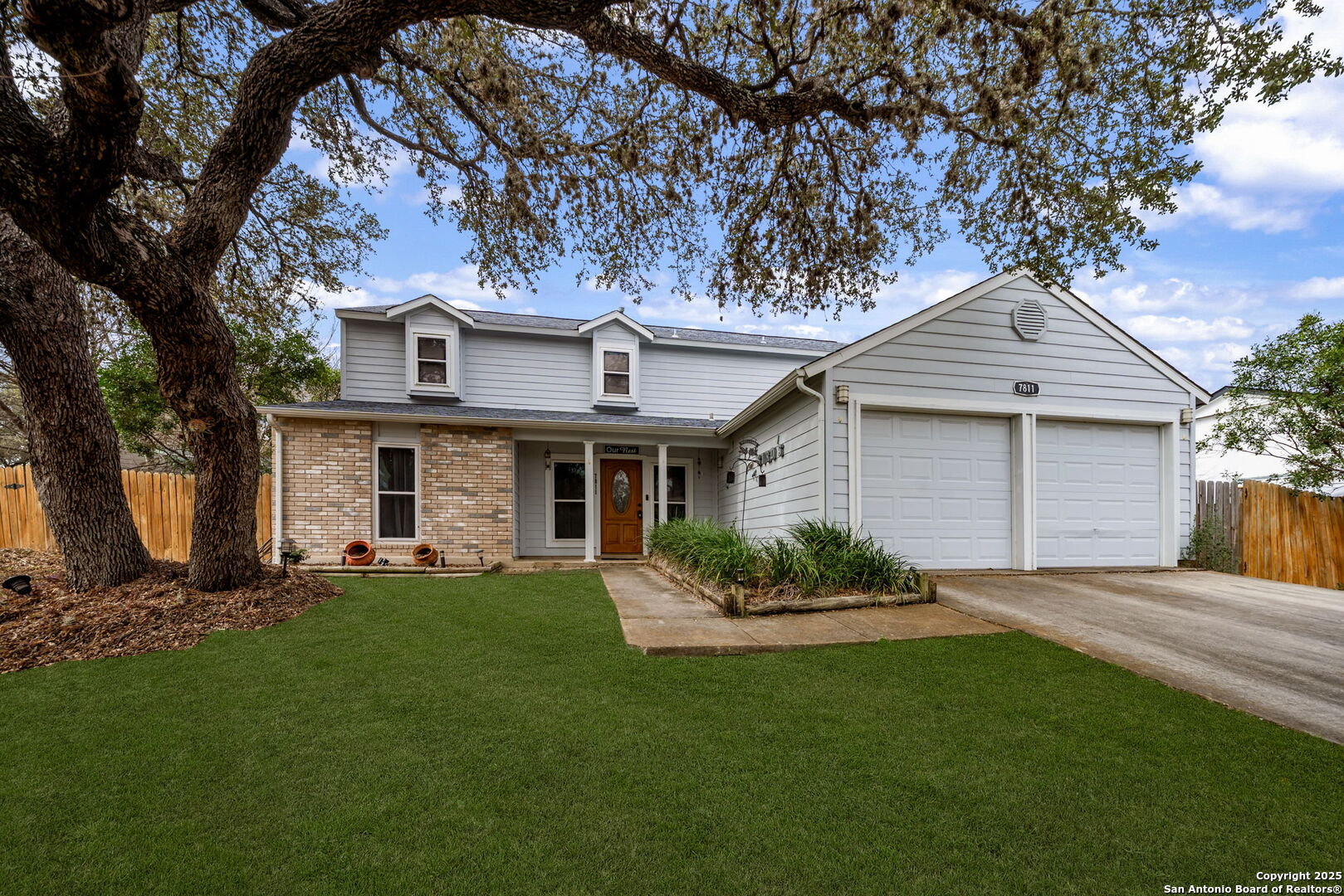7811 Valley Trail San Antonio TX 78250