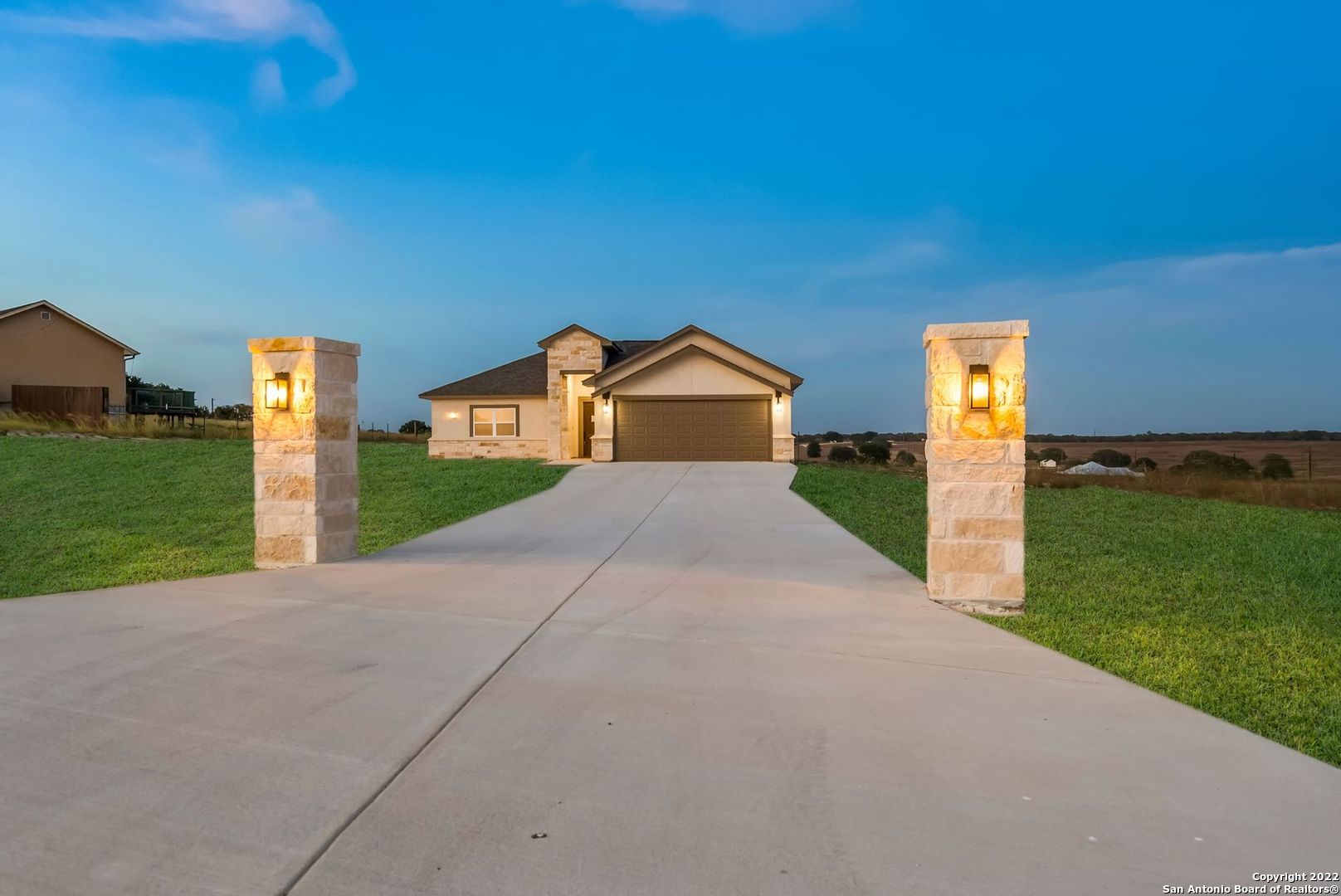 510 Lazy Oak Lane La Vernia TX 78121