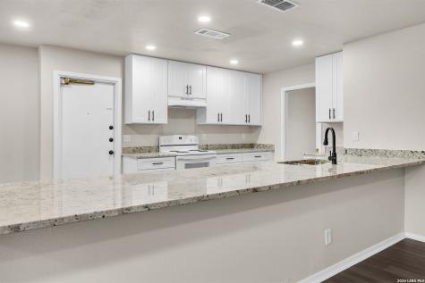 4850 Shadydale San Antonio TX 78228