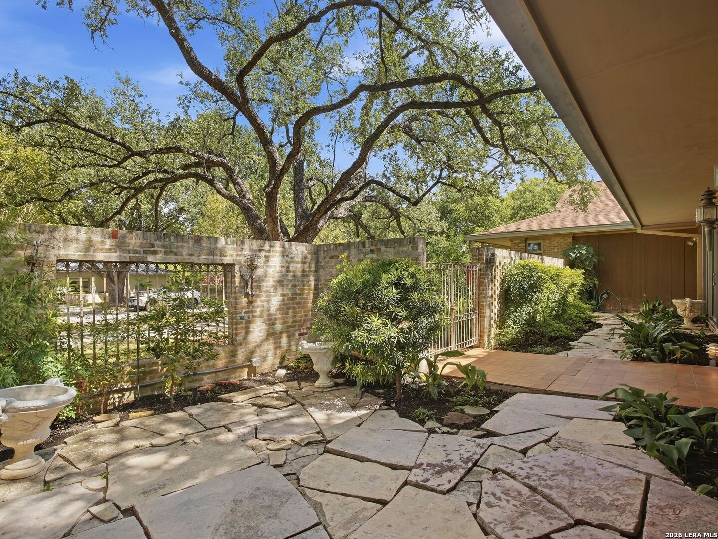 122 Laburnum Drive San Antonio TX 78209