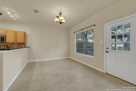 1060 Somerset Canyon Lake TX 78133