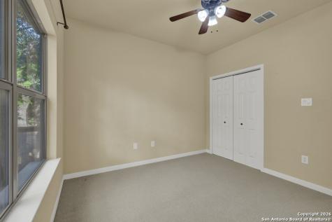 1060 Somerset Canyon Lake TX 78133