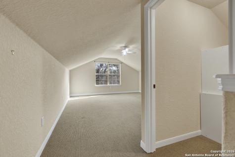 1060 Somerset Canyon Lake TX 78133