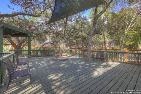1060 Somerset Canyon Lake TX 78133