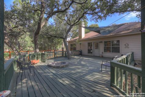1060 Somerset Canyon Lake TX 78133