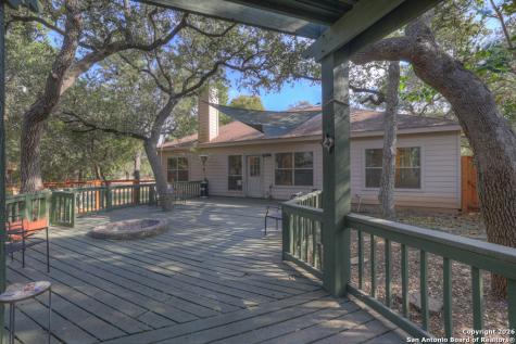 1060 Somerset Canyon Lake TX 78133