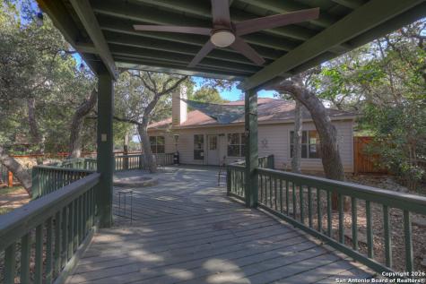 1060 Somerset Canyon Lake TX 78133