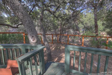 1060 Somerset Canyon Lake TX 78133