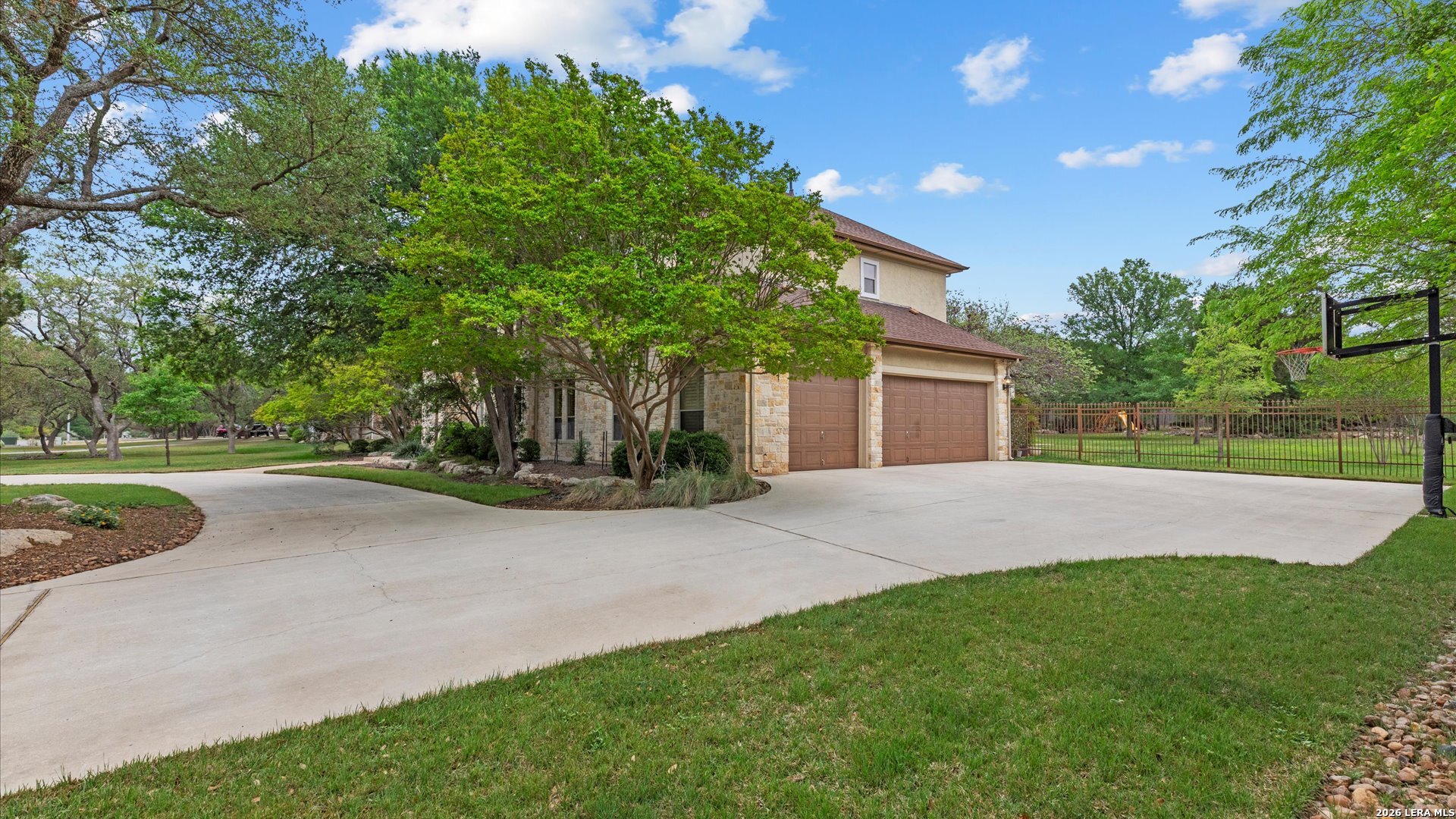 521 Hunters Trophy New Braunfels TX 78132
