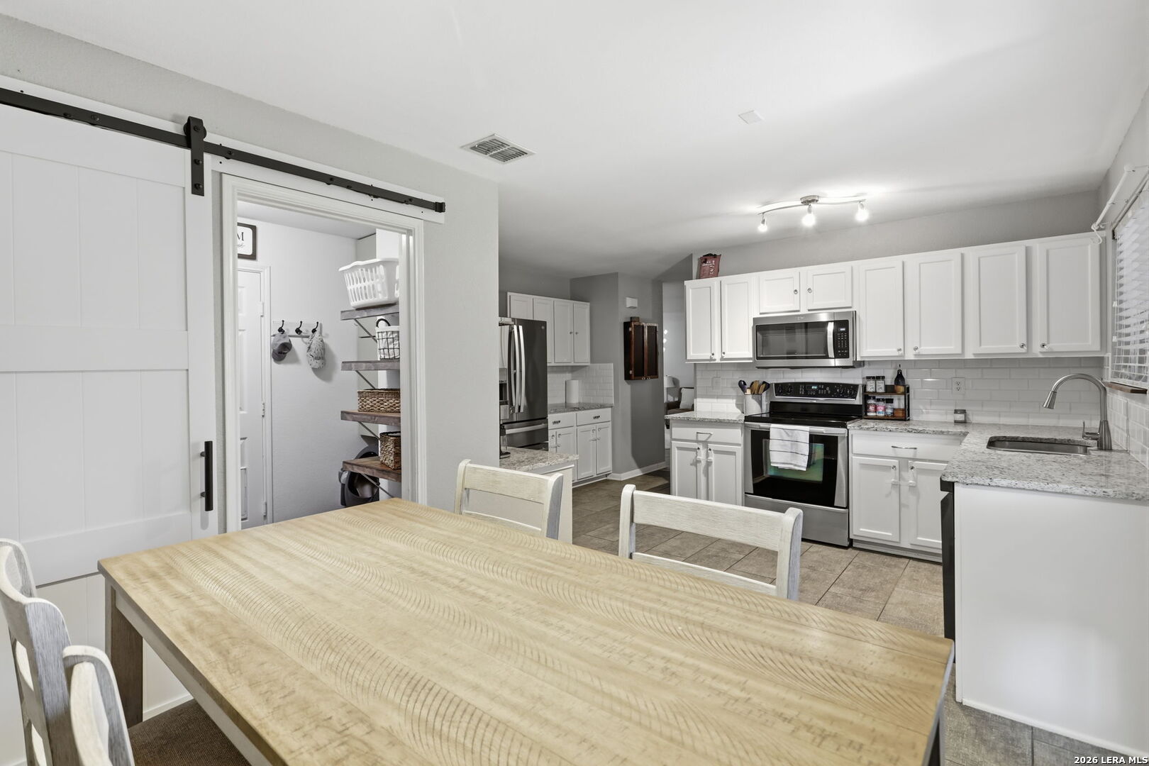 8003 Saratoga Knoll Selma TX 78154
