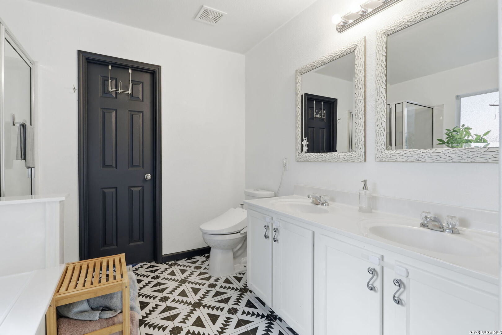 8003 Saratoga Knoll Selma TX 78154