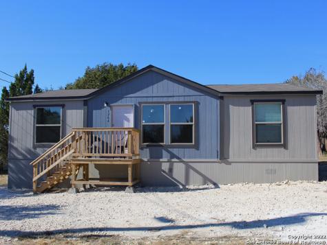 1764 Live Oak Drive Canyon Lake TX 78133