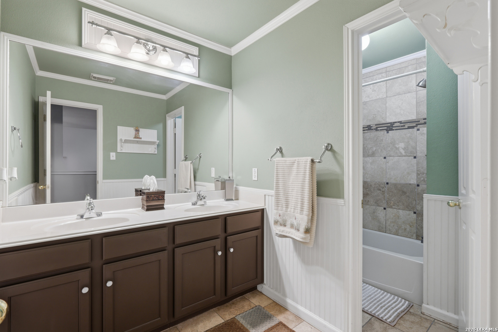 522 Turtle Hill San Antonio TX 78260