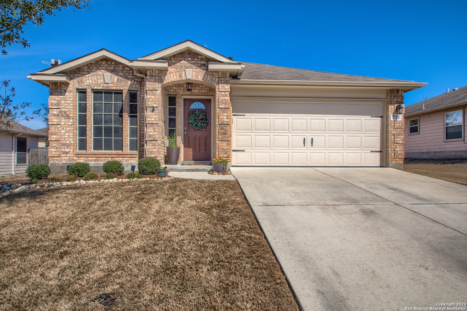 725 Clearbrook Avenue Schertz TX 78108