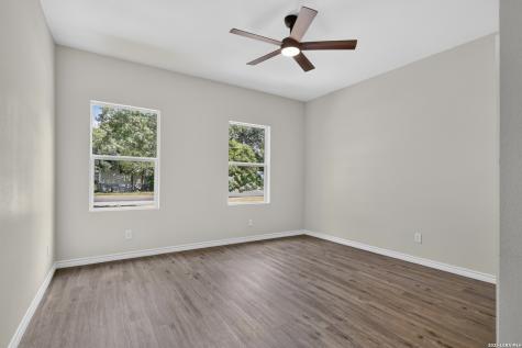 285 Avenue I Knippa TX 78870