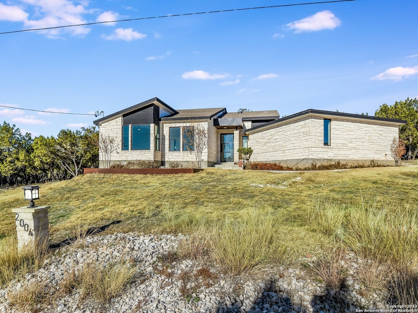 2004 Dew Drop Horseshoe Bay TX 78657