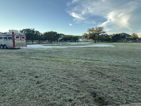 305 Summit Drive Leakey TX 78873