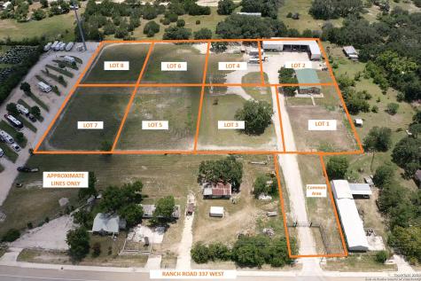 305 Summit Drive Leakey TX 78873