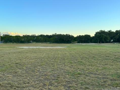 305 Summit Drive Leakey TX 78873