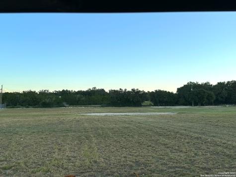 305 Summit Drive Leakey TX 78873