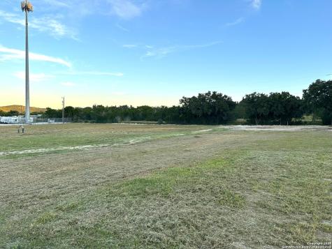 305 Summit Drive Leakey TX 78873