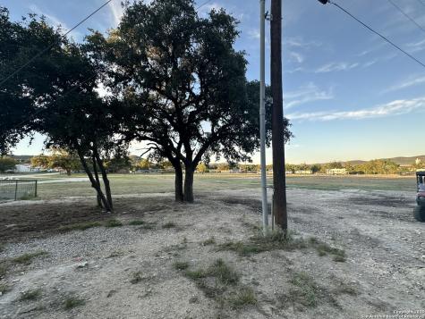 305 Summit Drive Leakey TX 78873