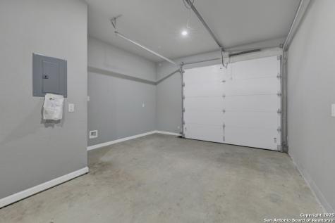 5170 Village Green San Antonio TX 78218