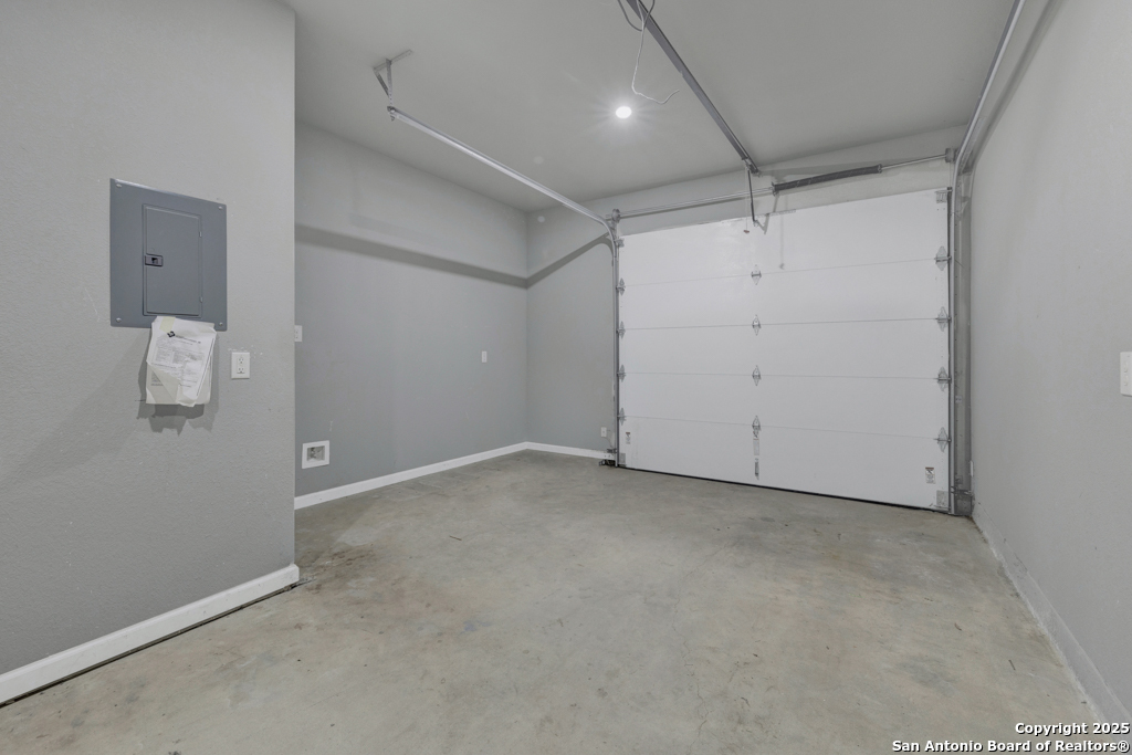 5170 Village Green San Antonio TX 78218