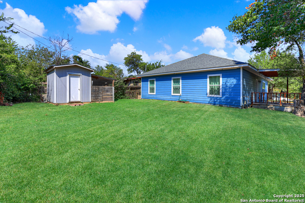 5170 Village Green San Antonio TX 78218