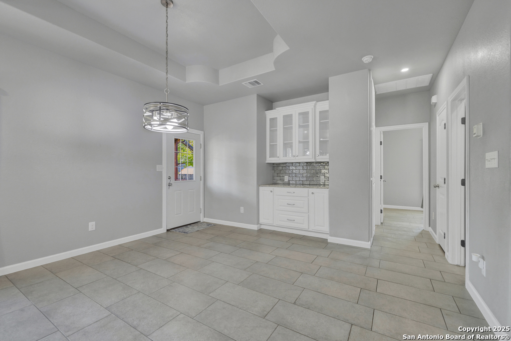 5170 Village Green San Antonio TX 78218
