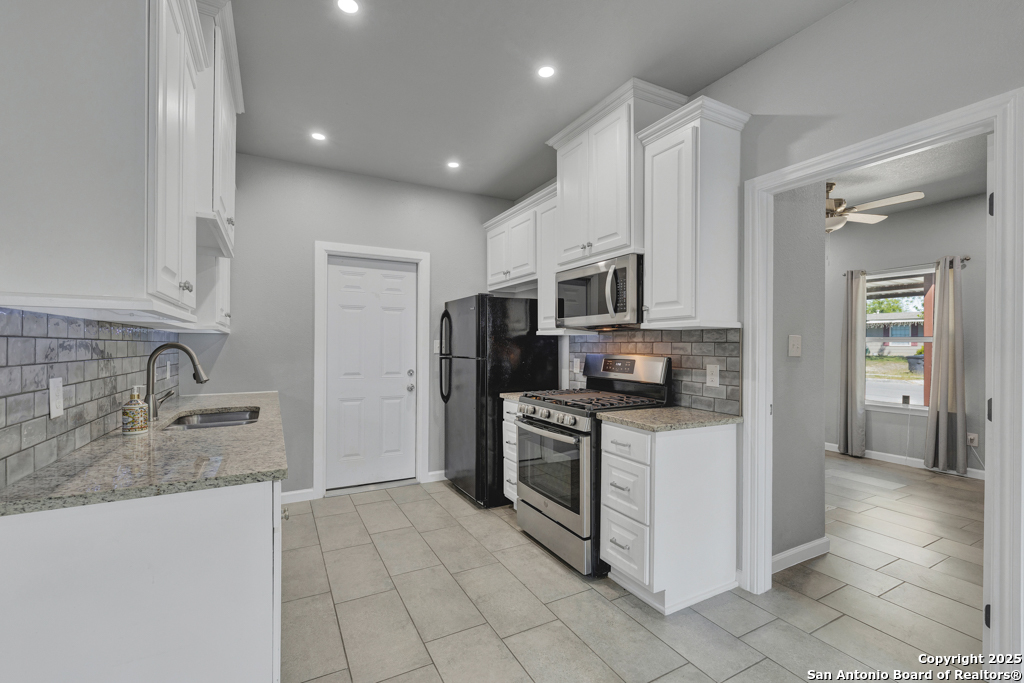 5170 Village Green San Antonio TX 78218