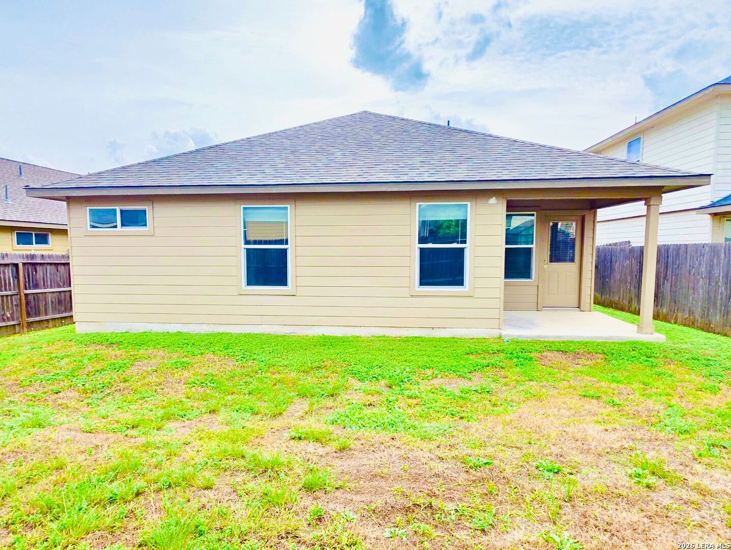 15537 Gray Catbird San Antonio TX 78253