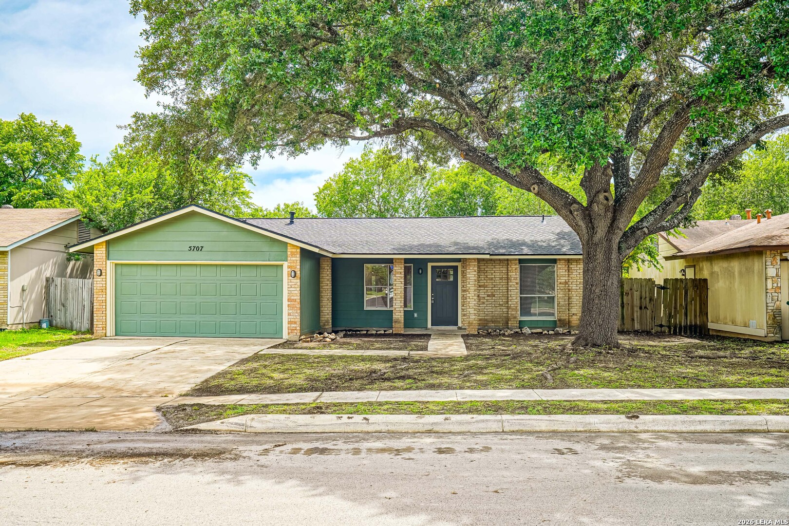 5707 Sunup Drive San Antonio TX 78233