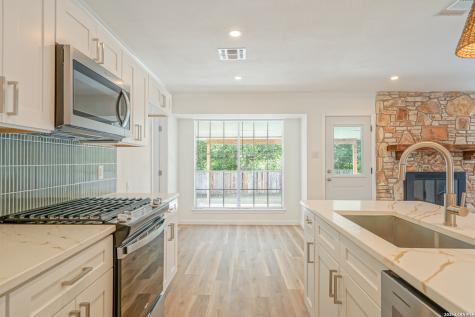 5707 Sunup Drive San Antonio TX 78233