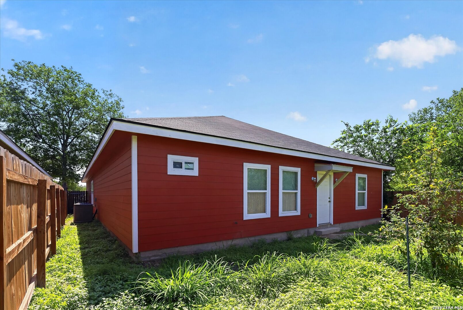 3723 Commercial Avenue San Antonio TX 78221