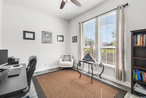417 Bee Caves Cove Cibolo TX 78108