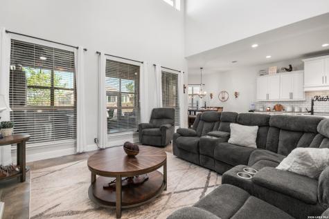 417 Bee Caves Cove Cibolo TX 78108
