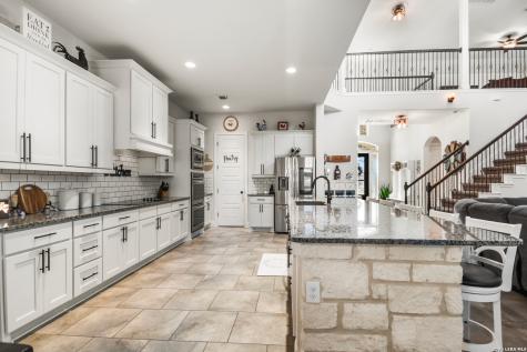 417 Bee Caves Cove Cibolo TX 78108
