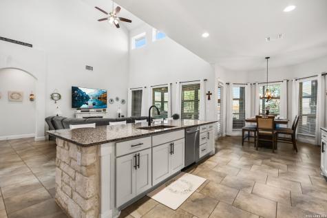 417 Bee Caves Cove Cibolo TX 78108