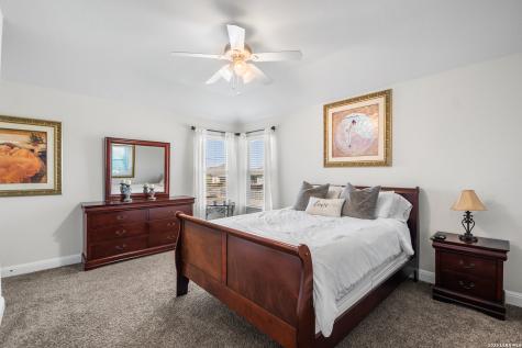417 Bee Caves Cove Cibolo TX 78108