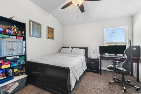 417 Bee Caves Cove Cibolo TX 78108