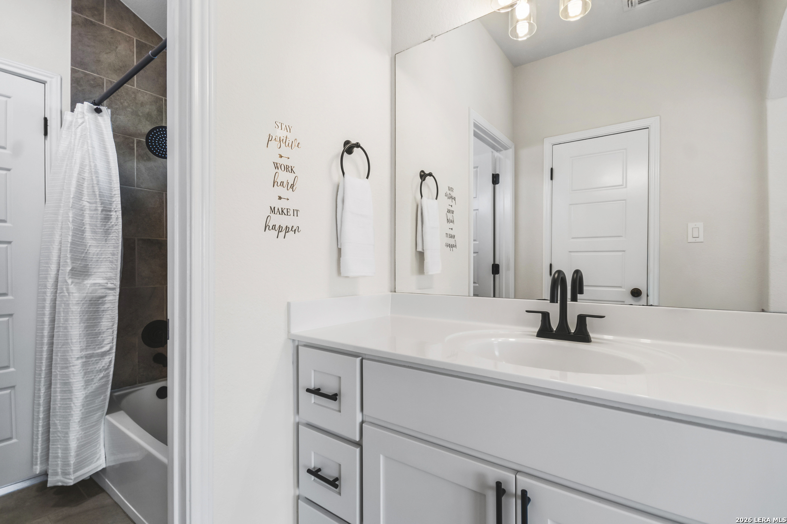 417 Bee Caves Cove Cibolo TX 78108