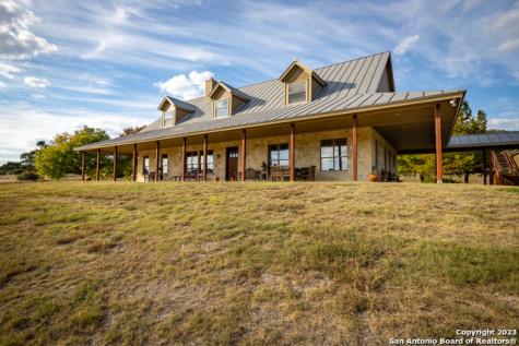 280 Twin Springs Road N Kerrville TX 78028