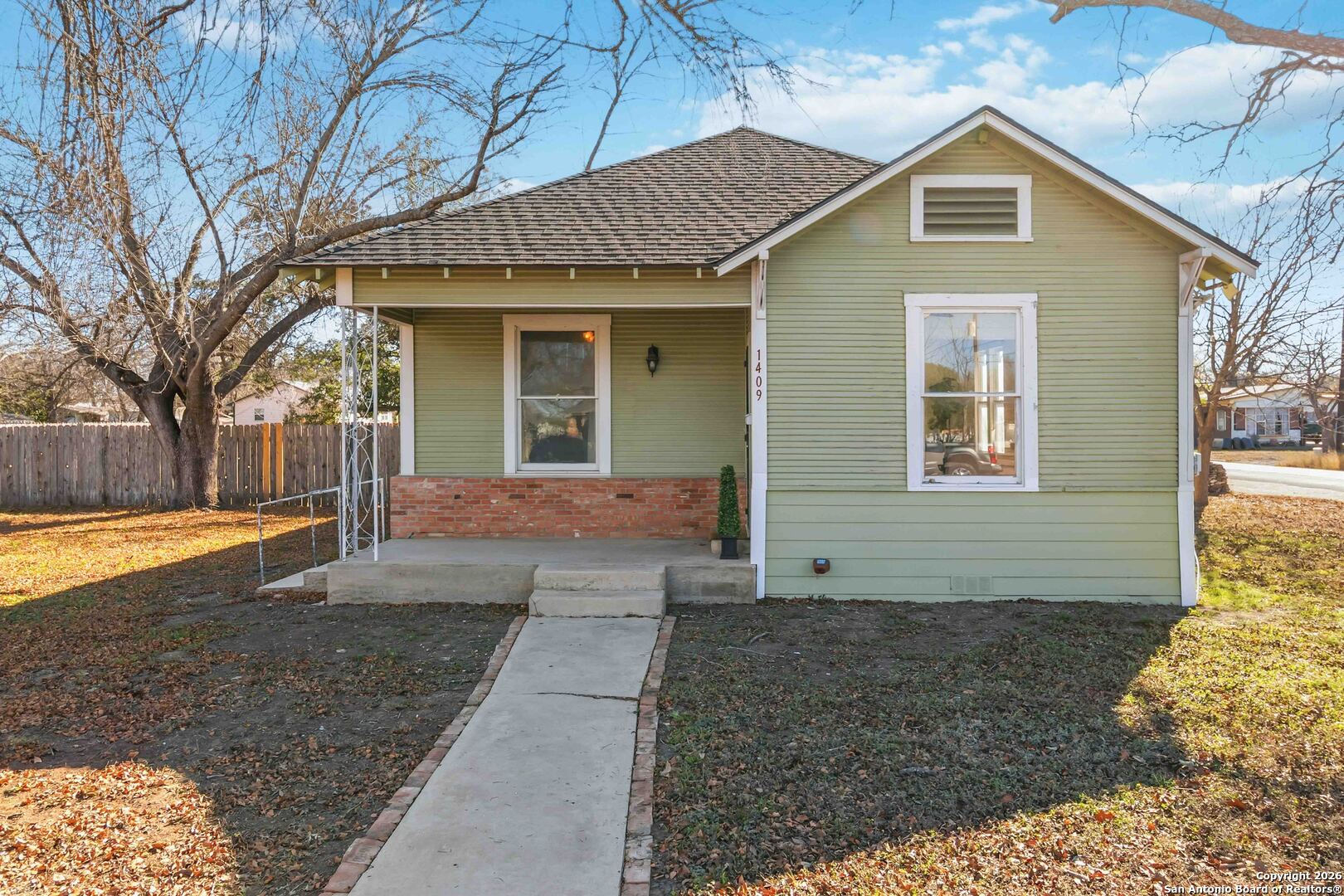 1409 21st Street Hondo TX 78861