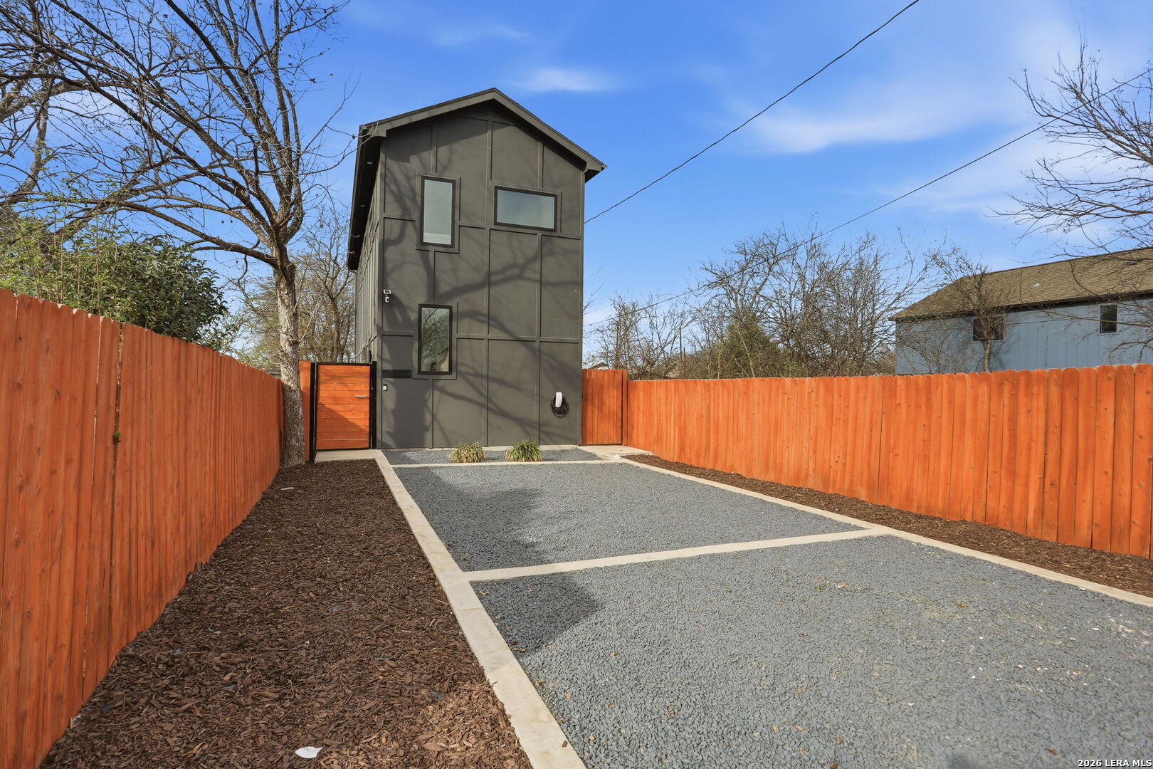 1641 N Center Street San Antonio TX 78202